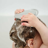 Haakaa- Silicone Shampoo Brush